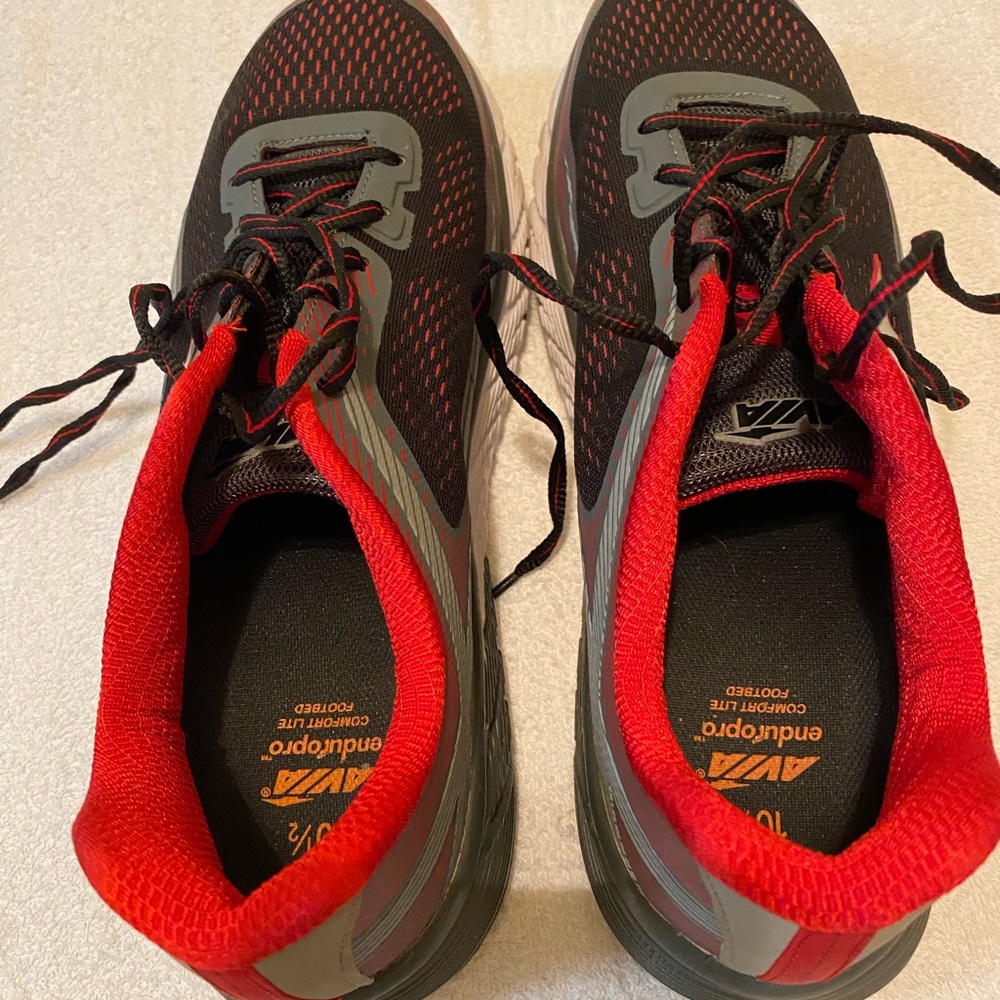 Men’s Avia shoes
